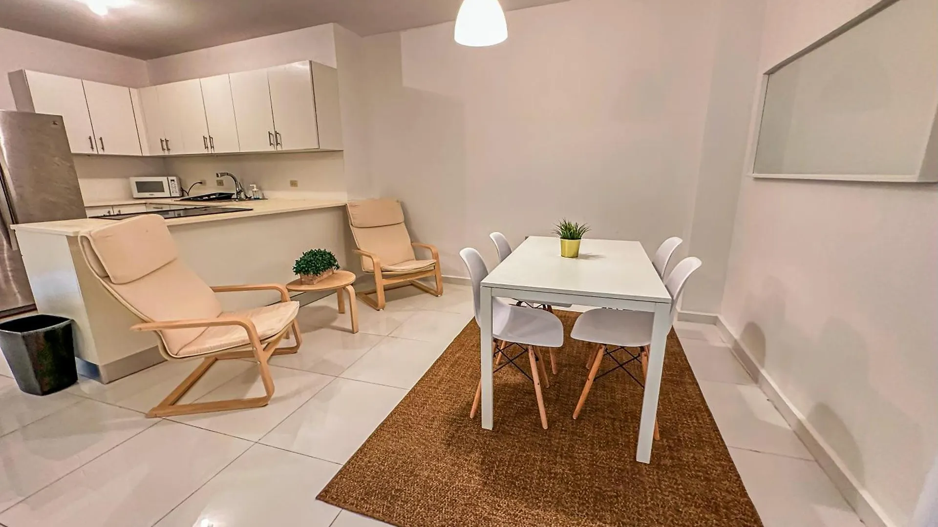 Arecibo Hotel 2106 Apartment